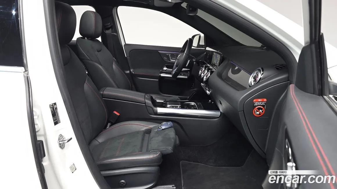 Mercedes-Benz GLA-Class 2023 из KR, фото 3