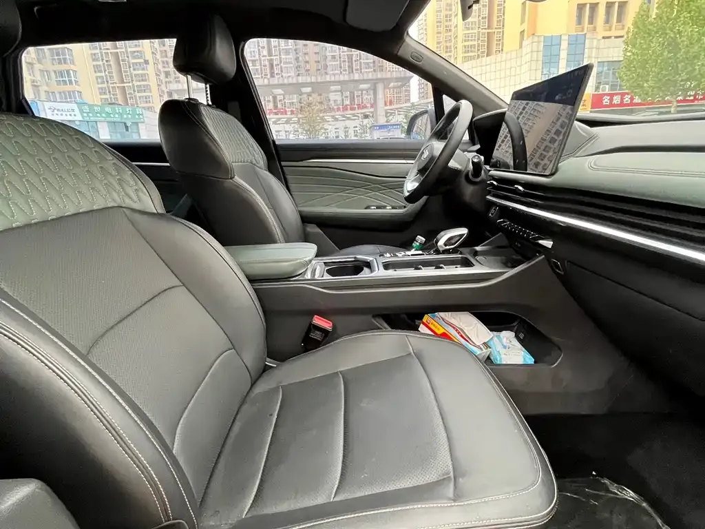 Geely Haoyue L 2025 из CN, фото 3