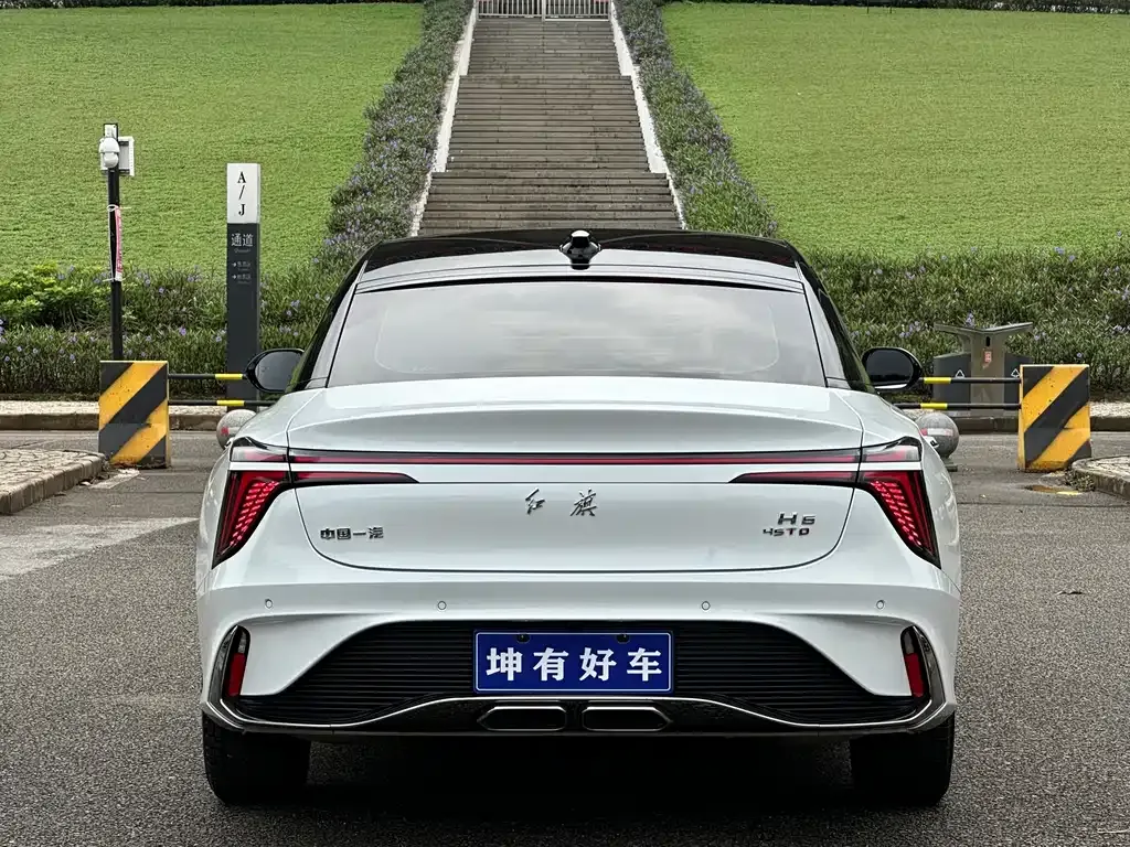 Hongqi H6 2023 из CN, фото 9