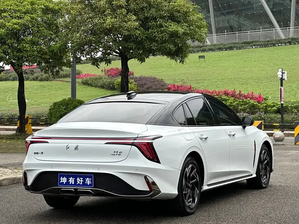 Hongqi H6 2023 из CN, фото 6