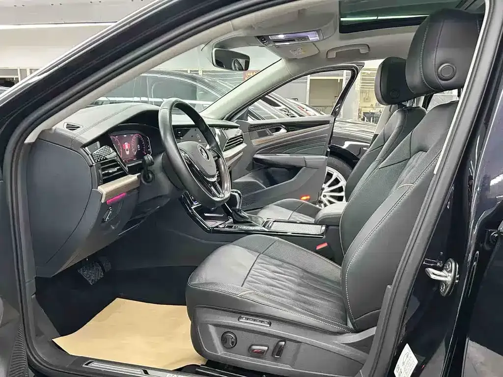 Volkswagen Passat — фото 9