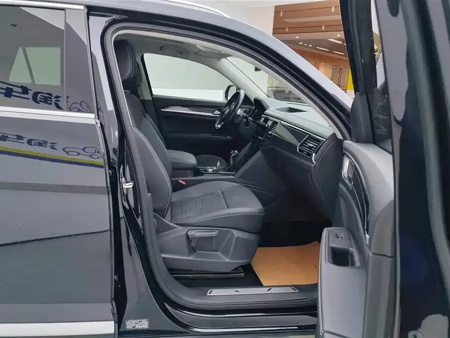 Volkswagen Teramont X 2021 из CN, фото 9