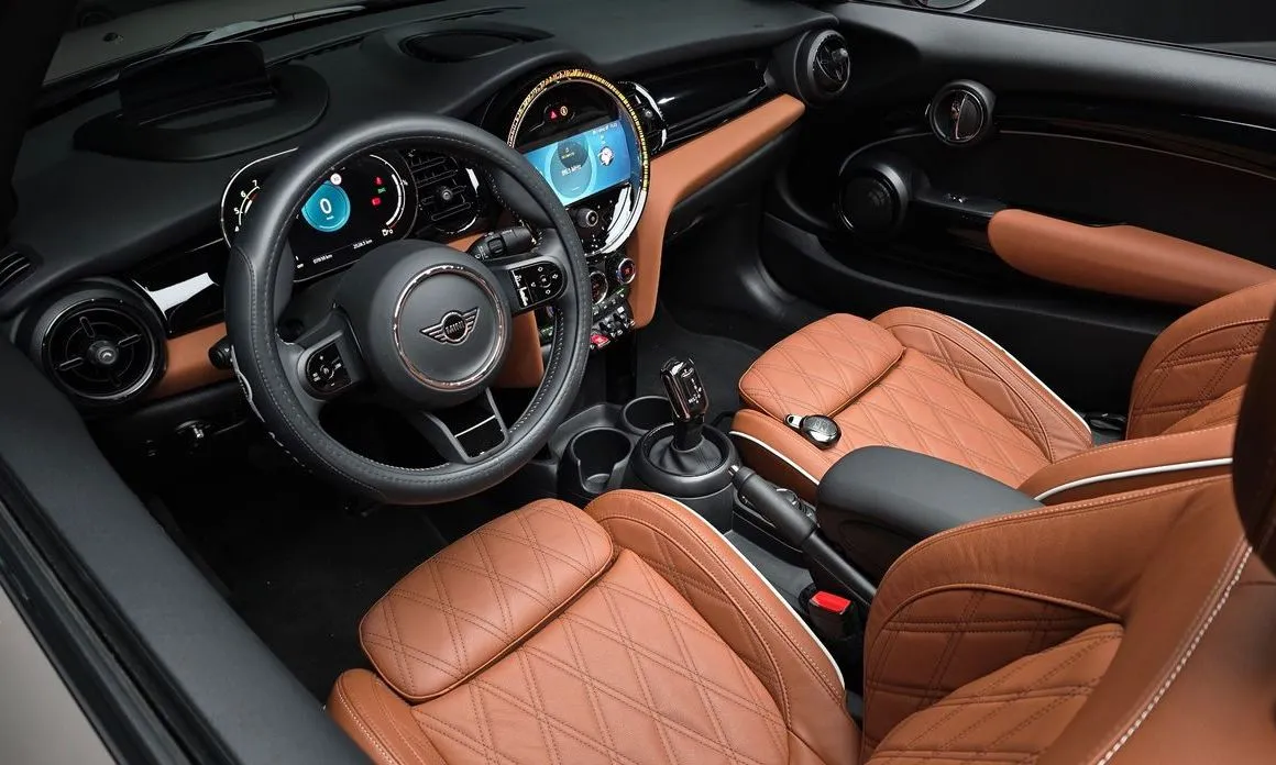 Mini Cooper Convertible — фото 10