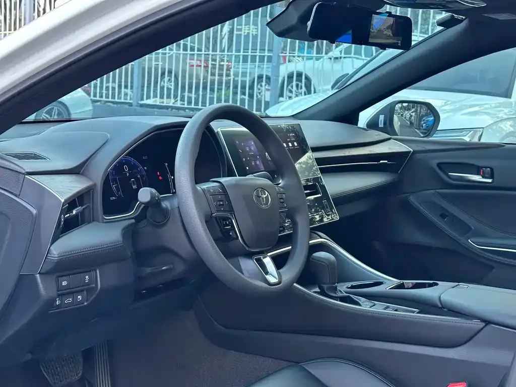 Toyota Avalon 2025 из CN, фото 2