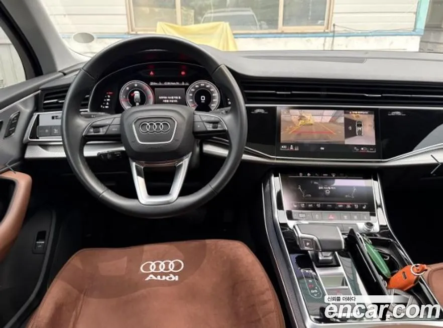 Audi Q7 2021 из KR, фото 4