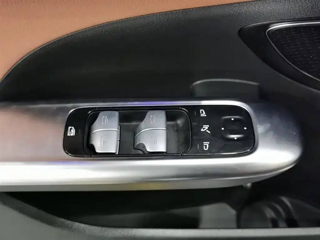 Mercedes-Benz C-Class 2023 из CN, фото 9