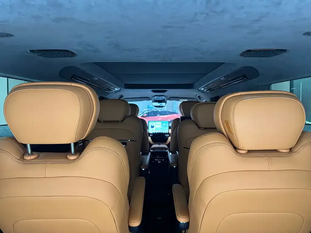 Geely Yizhen L380 2025 из CN, фото 3