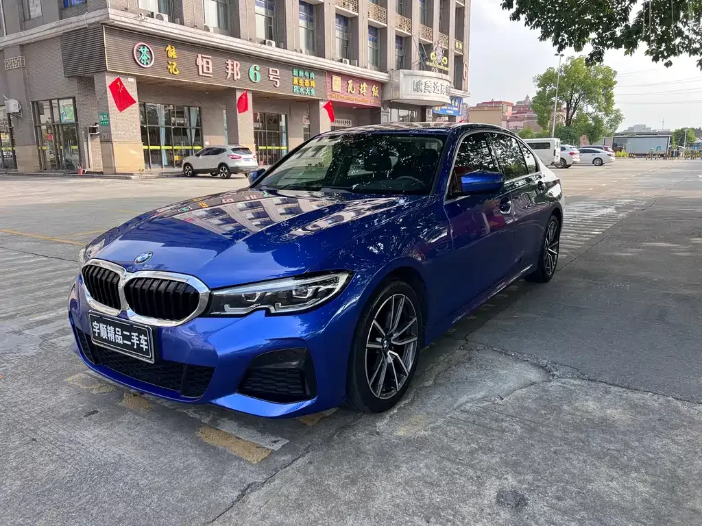BMW 3 Series 2021 из CN, фото 1