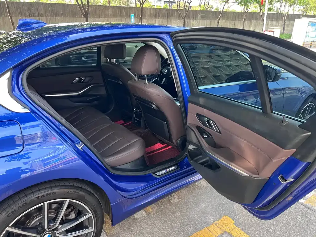 BMW 3 Series 2021 из CN, фото 5
