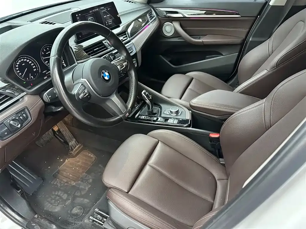 BMW X1 2021 из CN, фото 8