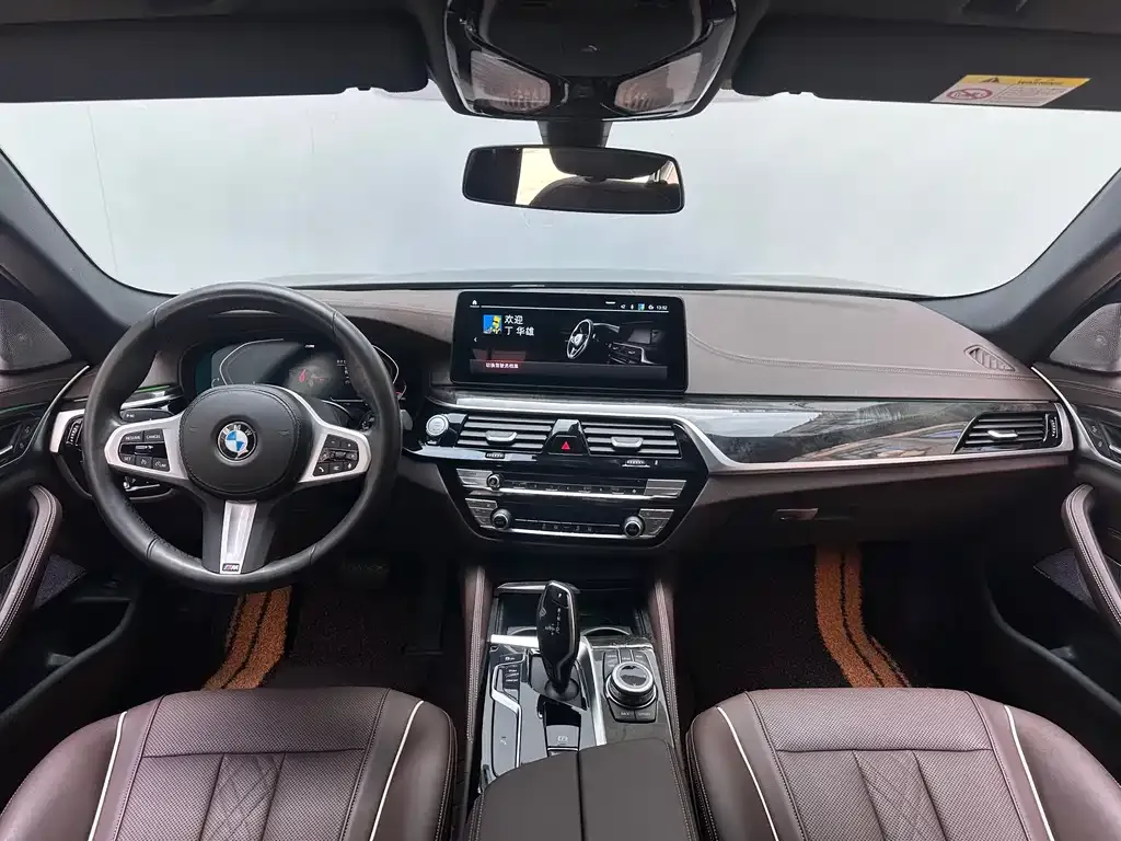 BMW 5 Series — фото 2