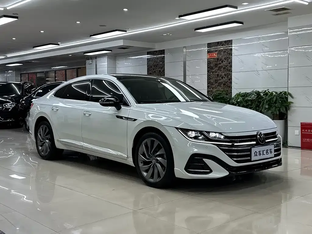 Volkswagen CC 2022 из CN, фото 5