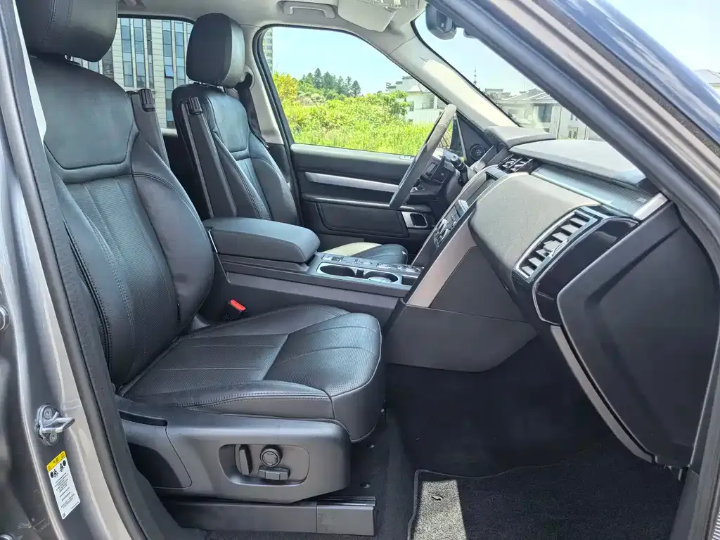 Land Rover Discovery 2021 из CN, фото 2