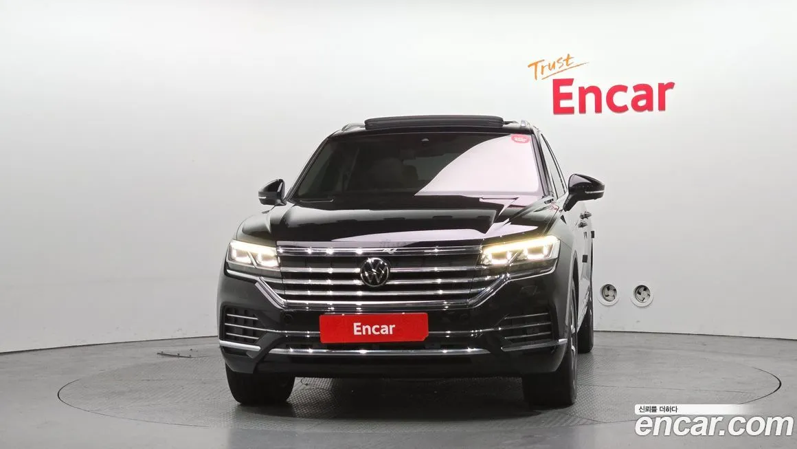 Volkswagen Touareg 2023 из KR, фото 3