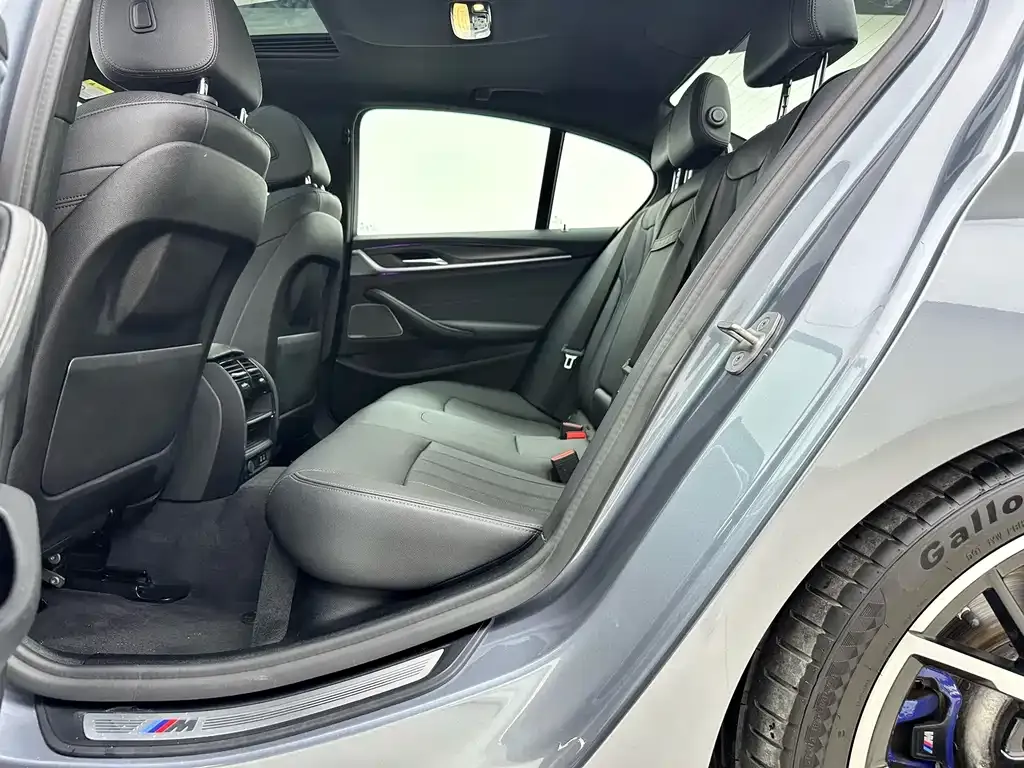 BMW 5 Series (Import) 2021 из CN, фото 10