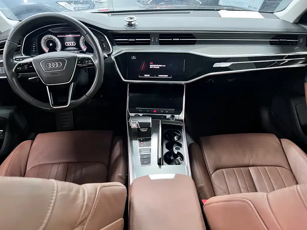 Audi A6L 2021 из CN, фото 7