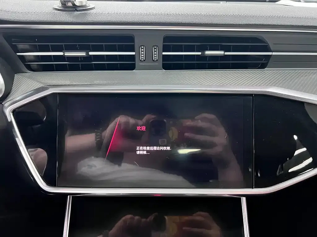 Audi A6L 2021 из CN, фото 8