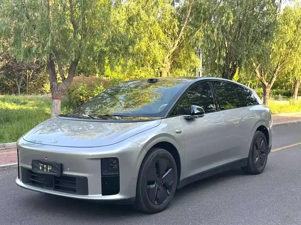 Li Auto i6