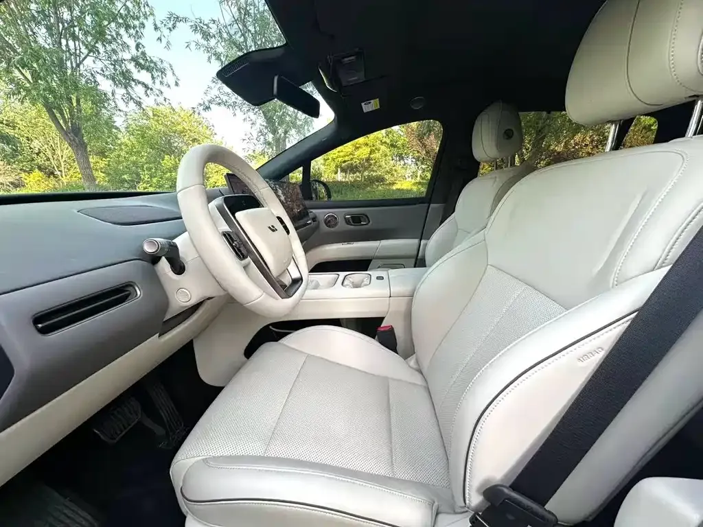 Li Auto i6 2026 из CN, фото 2