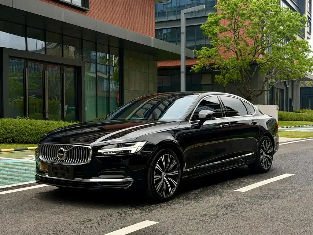 Volvo S90 2022 из CN, фото 1
