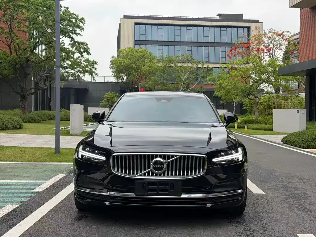 Volvo S90 2022 из CN, фото 8