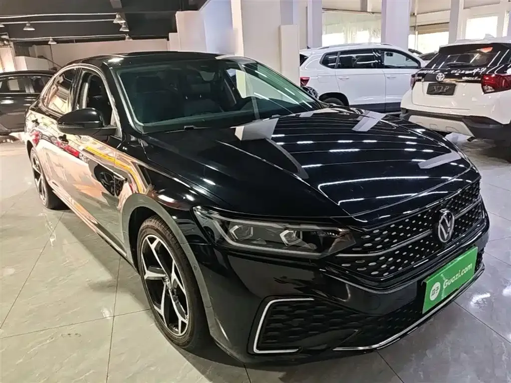 Volkswagen Passat 2024 из CN, фото 9