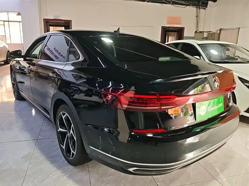 Volkswagen Passat 2024 из CN, фото 7