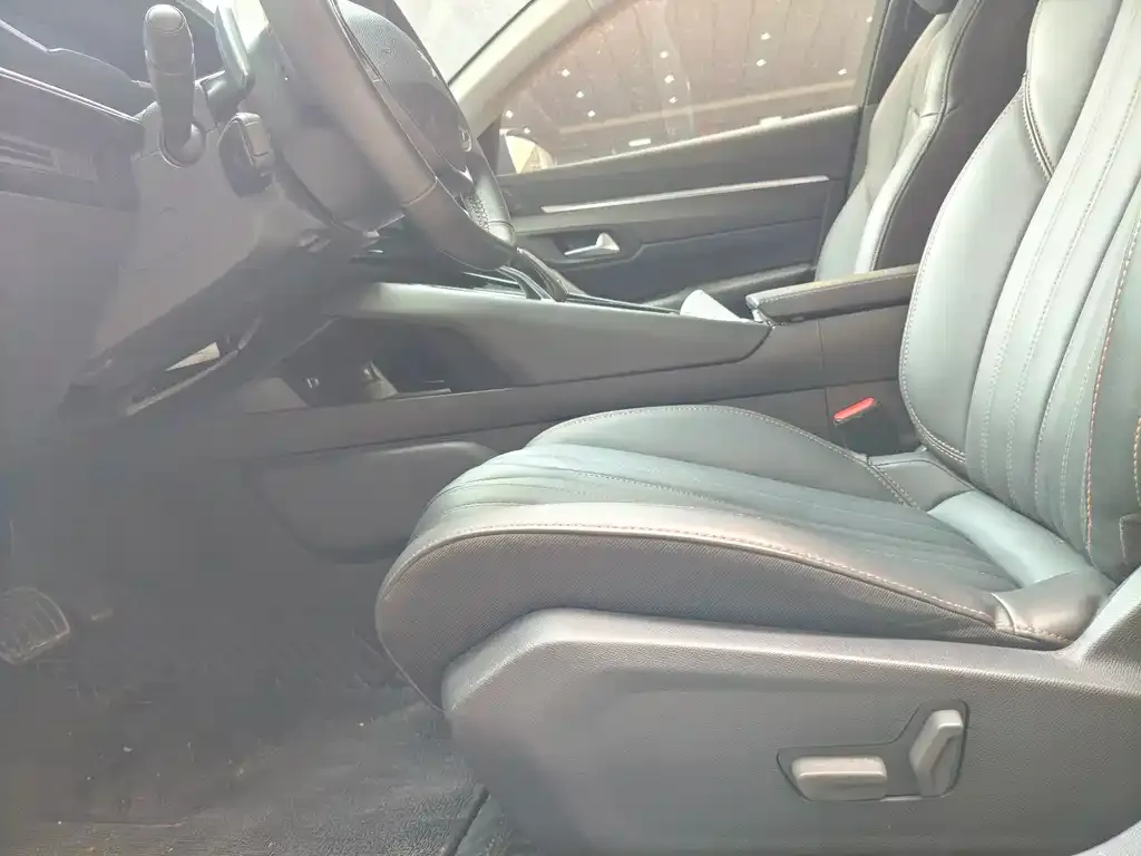 Peugeot 508 2023 из CN, фото 2