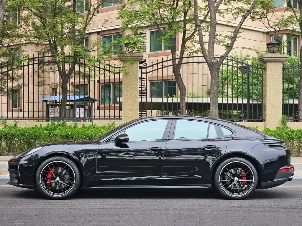 Porsche Panamera 2024 из CN, фото 10