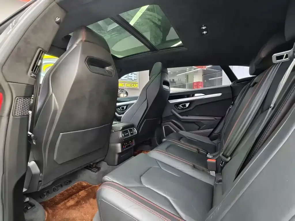 Lamborghini Urus 2021 из CN, фото 5