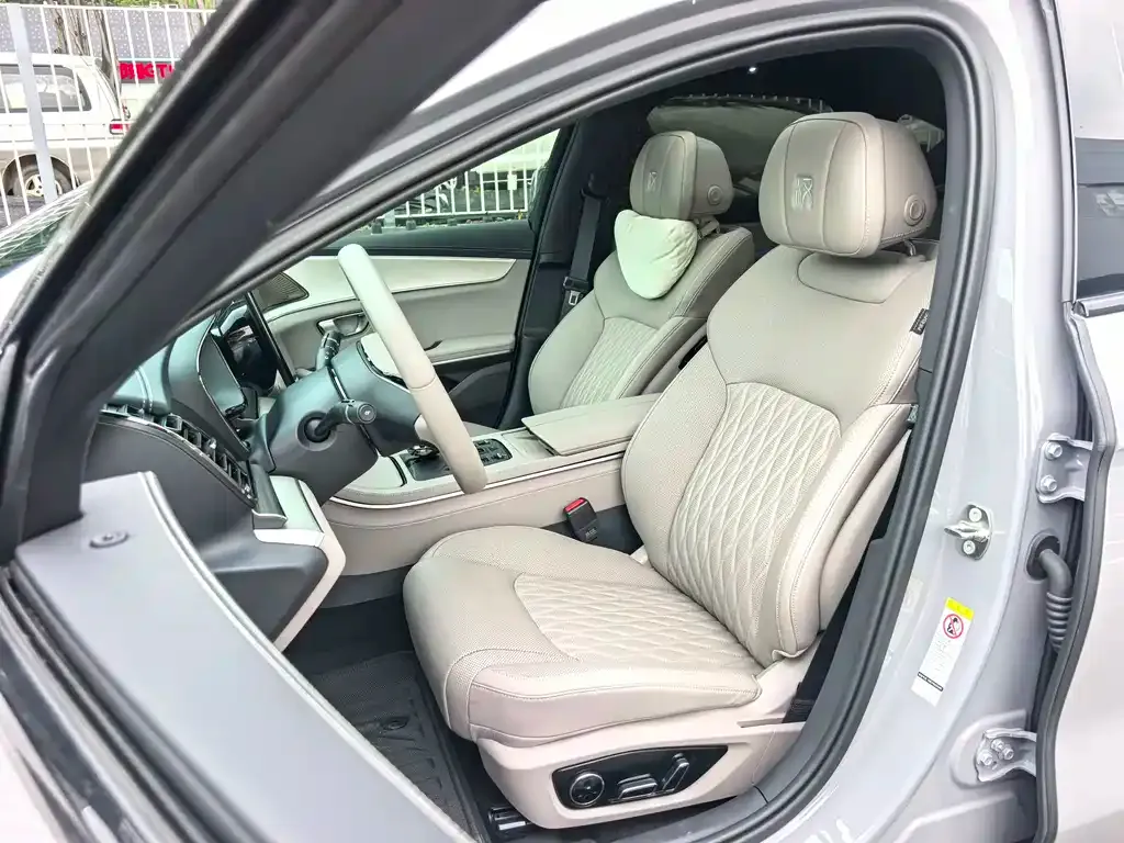 BYD Han 2025 из CN, фото 3