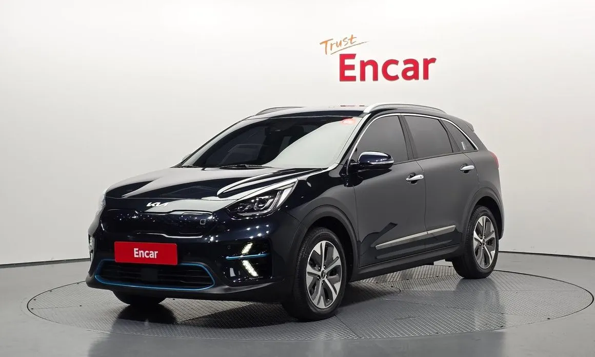 Kia Niro — фото 1