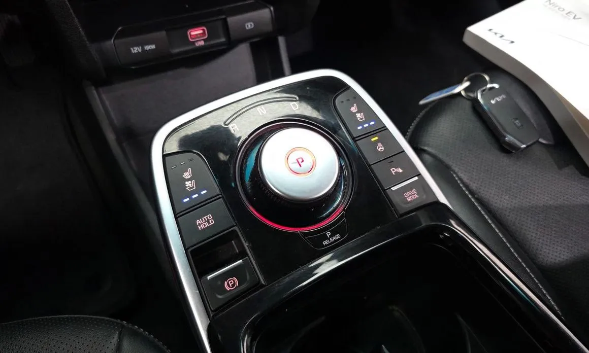 Kia Niro — фото 2