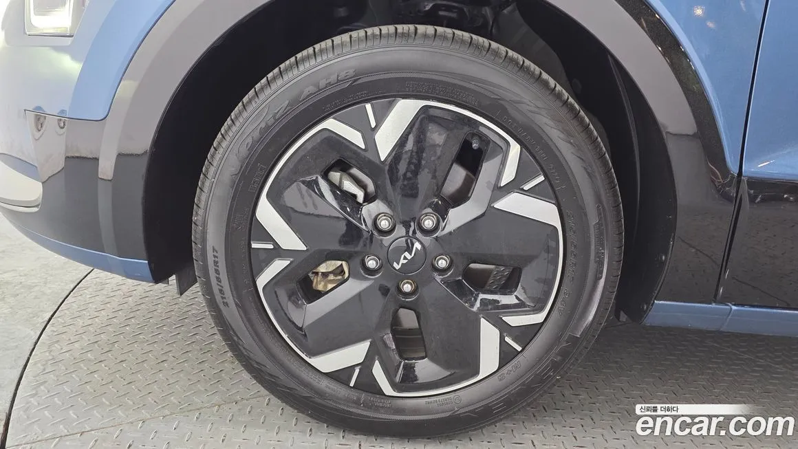 Kia Niro 2024 из KR, фото 2