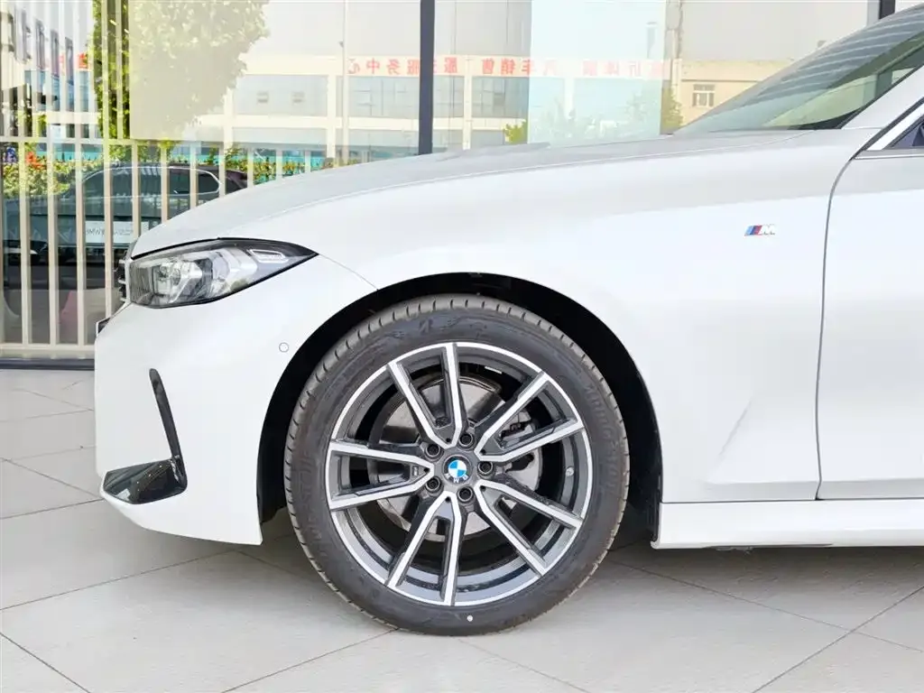 BMW 3 Series — фото 4
