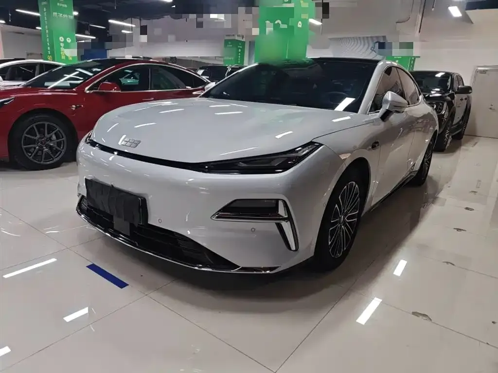 Geely Galaxy Xingyao 8 2025 из CN, фото 8