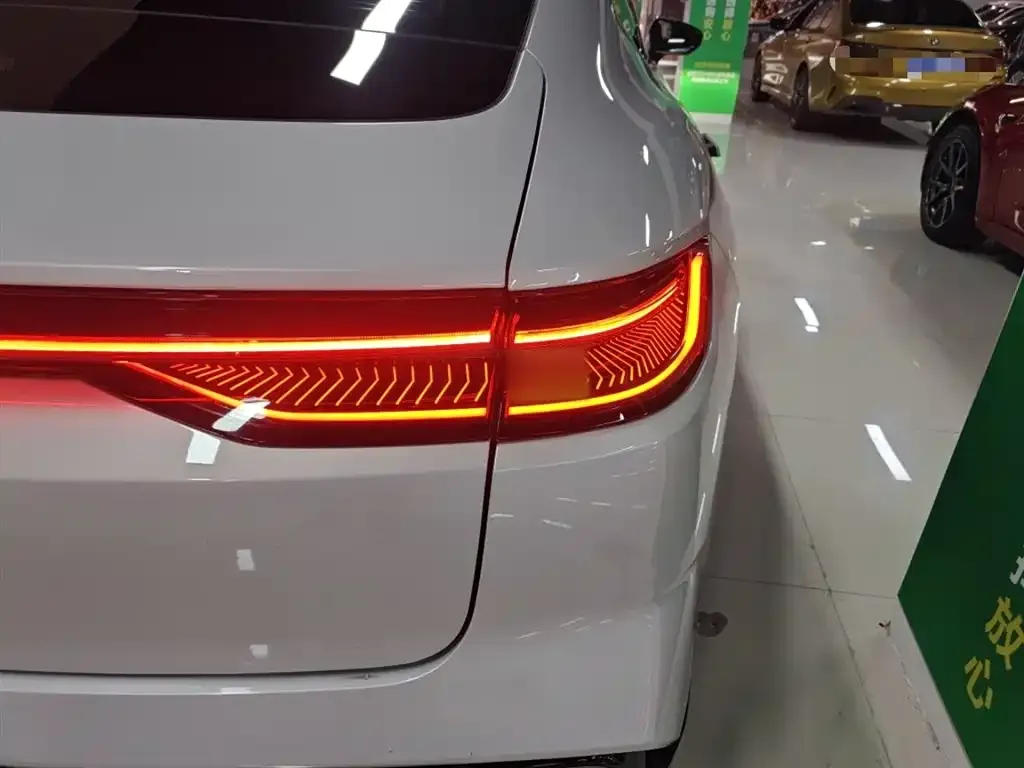 Geely Galaxy Xingyao 8 2025 из CN, фото 5