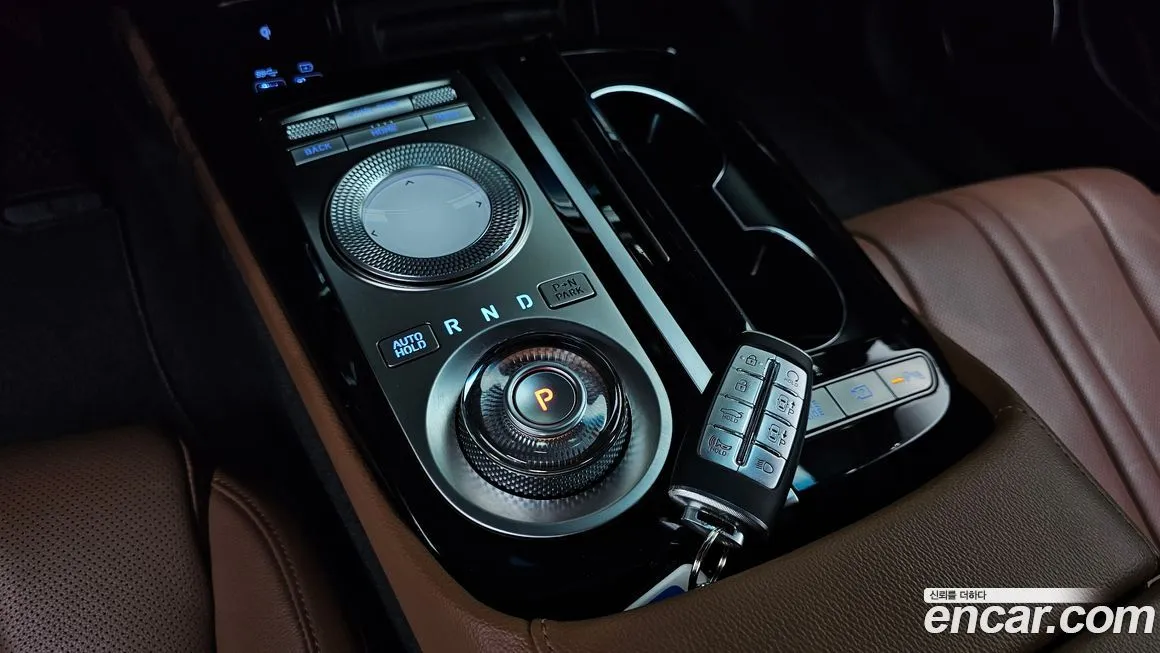 Genesis G80 — фото 10