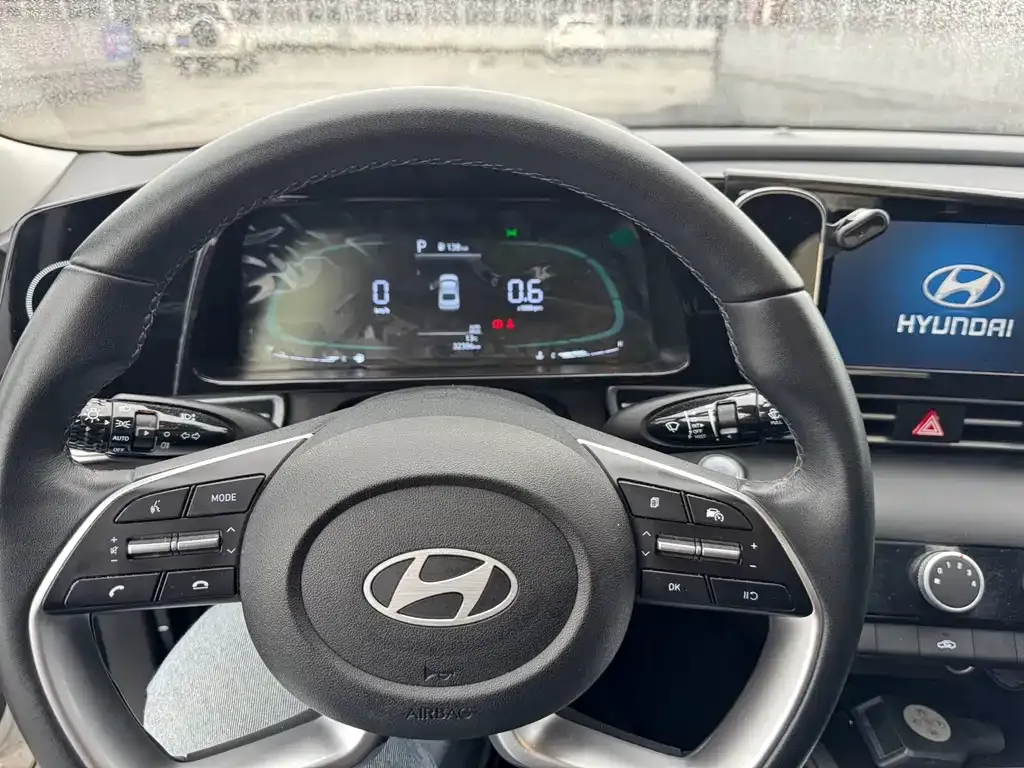 Hyundai Elantra 2023 из CN, фото 6