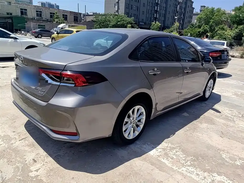 Toyota Corolla 2023 из CN, фото 8
