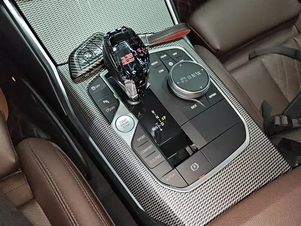 BMW 3 Series 2022 из CN, фото 8