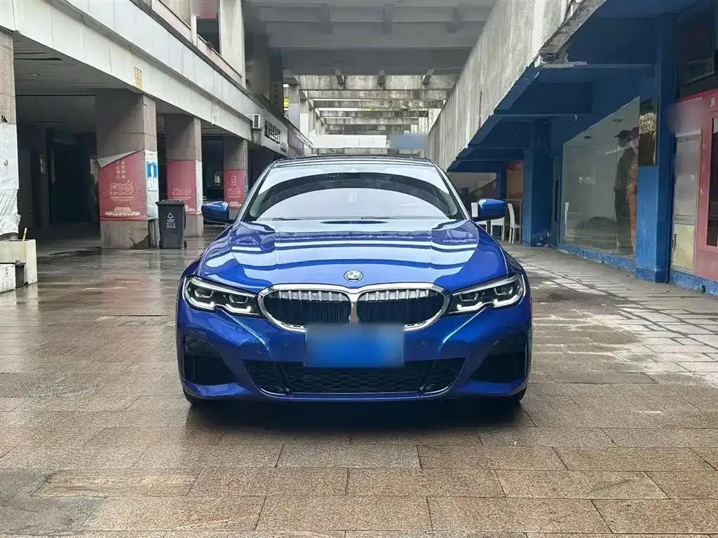 BMW 3 Series 2022 из CN, фото 3