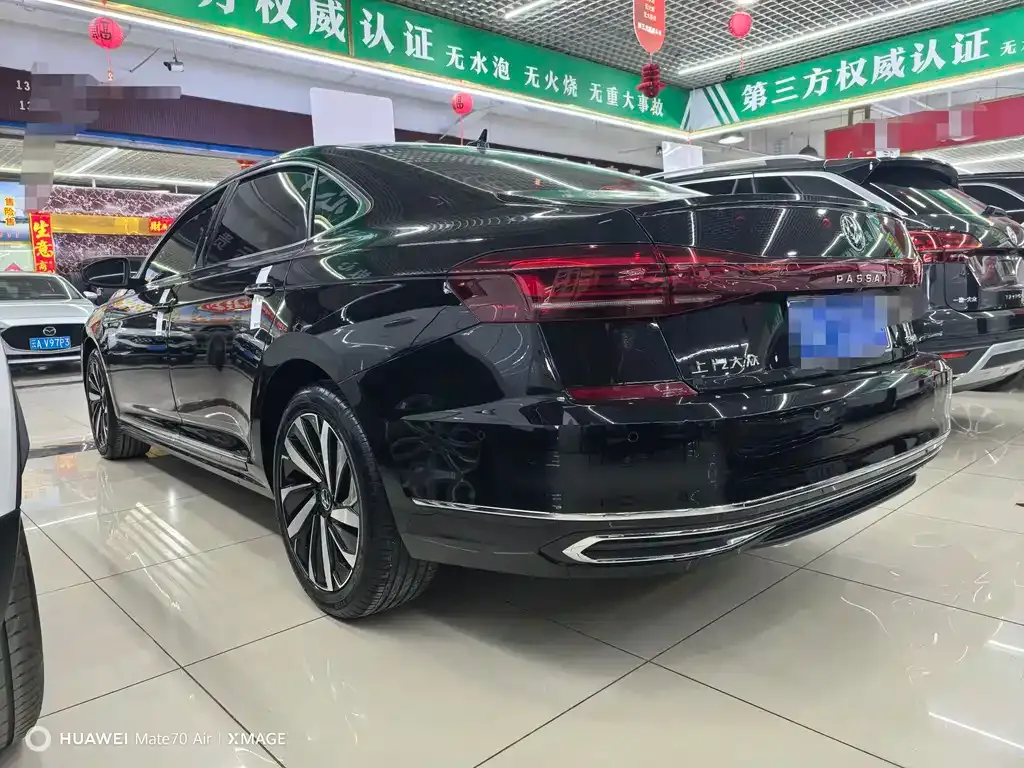 Volkswagen Passat — фото 5