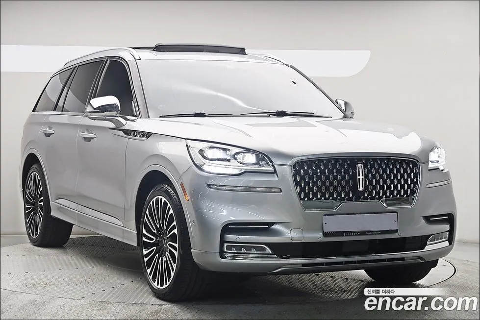 Lincoln Aviator — фото 9