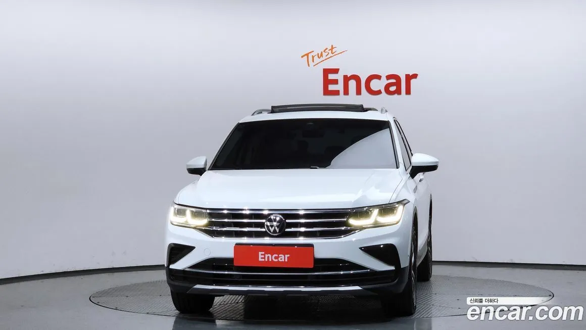 Volkswagen Tiguan 2023 из KR, фото 2