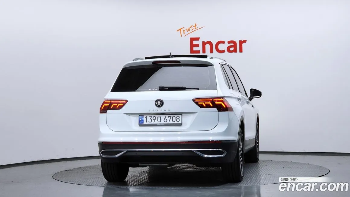 Volkswagen Tiguan 2023 из KR, фото 3