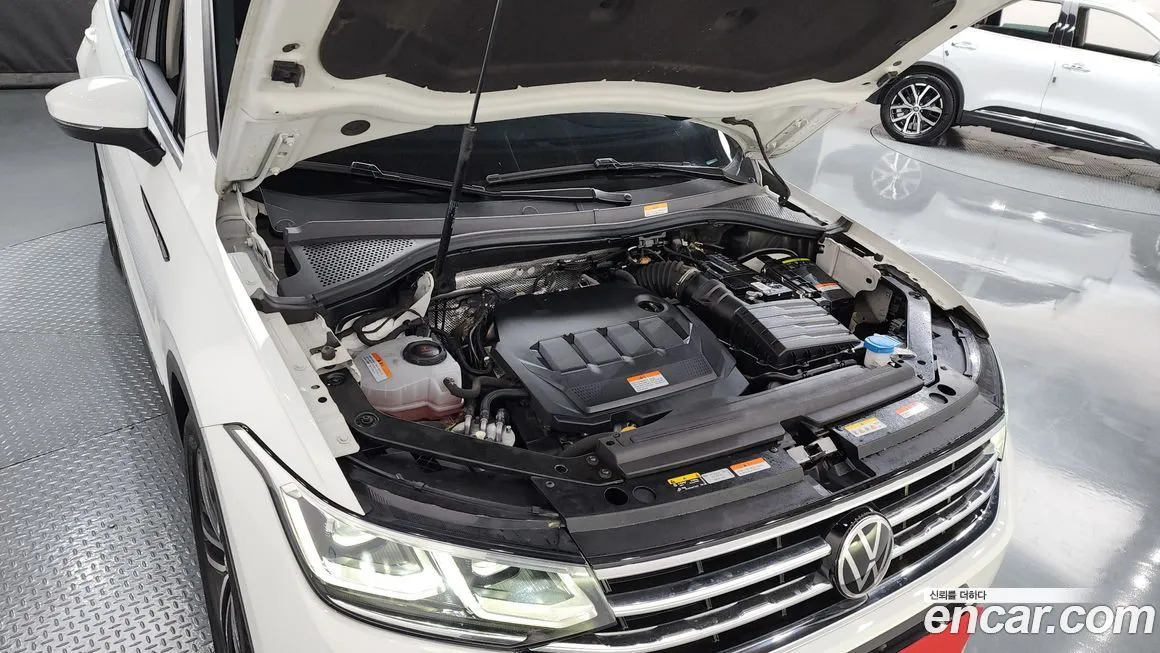 Volkswagen Tiguan 2023 из KR, фото 8
