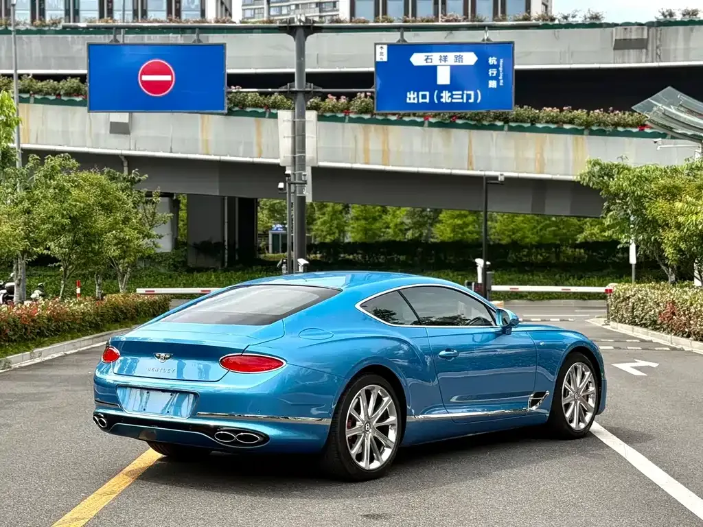Bentley Continental — фото 3