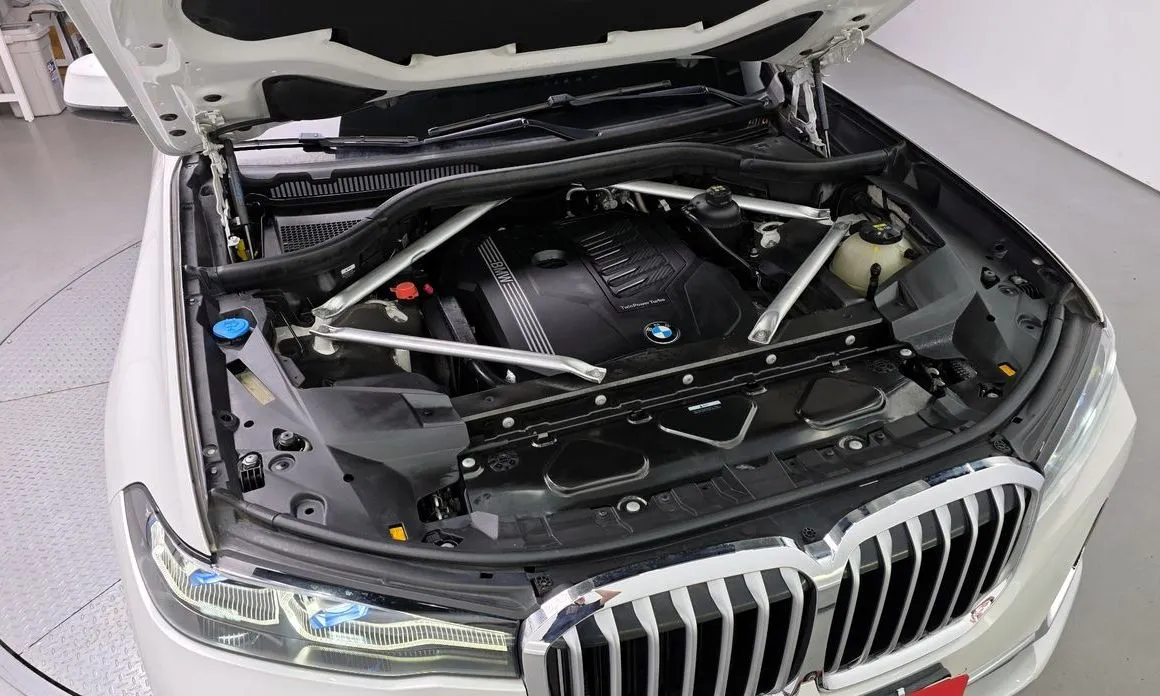BMW X7 2021 из KR, фото 8