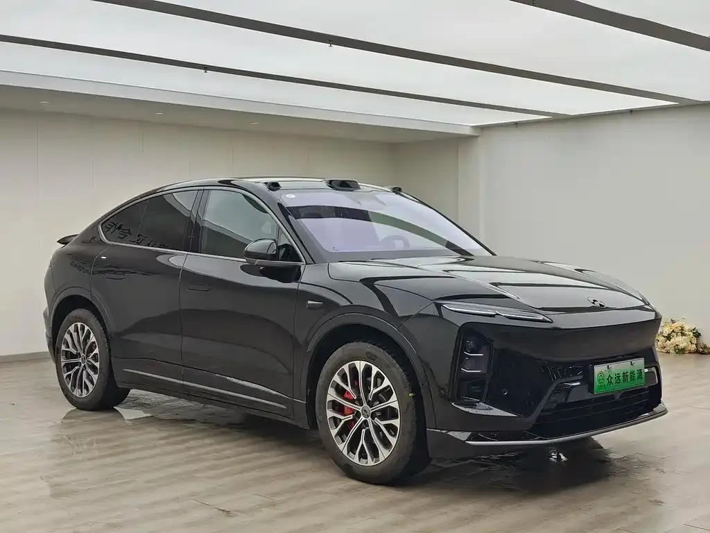 NIO EC6 — фото 7